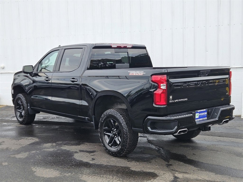 2024 Chevrolet Silverado 1500 LT Trail Boss photo 3