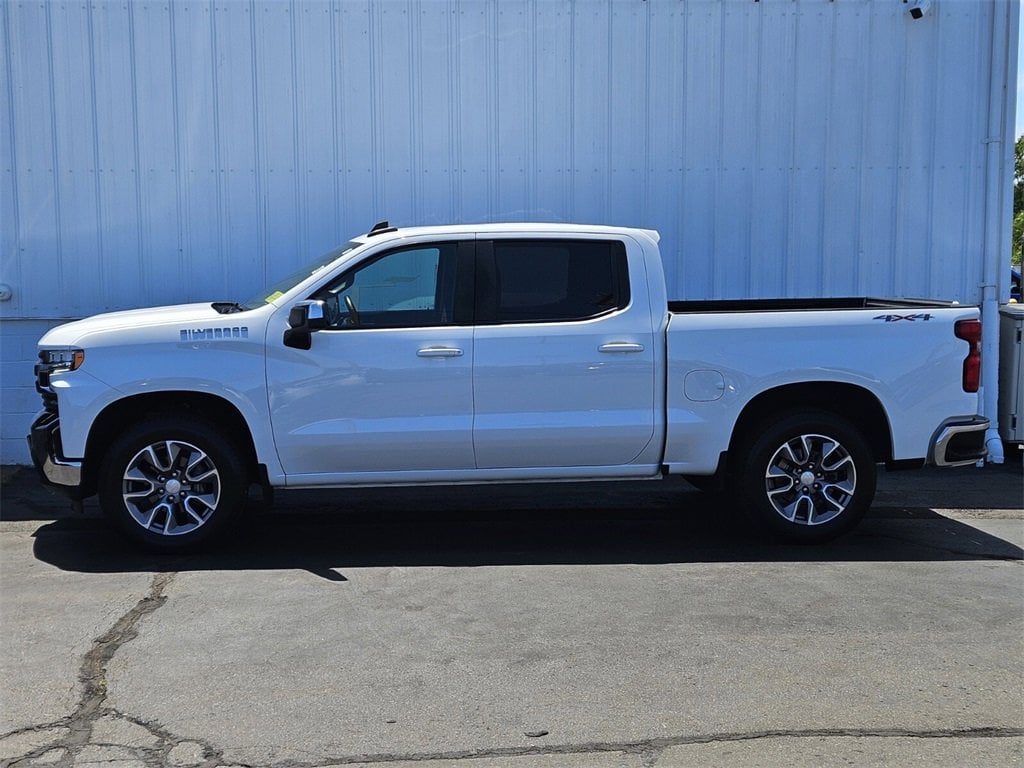 Used 2022 Chevrolet Silverado 1500 Limited LT with VIN 1GCUYDEDXNZ145479 for sale in Plymouth, MA