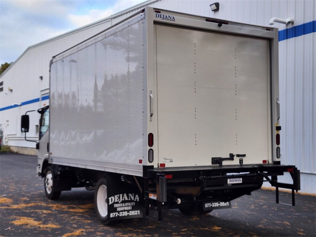 2025 Chevrolet Silverado photo 3