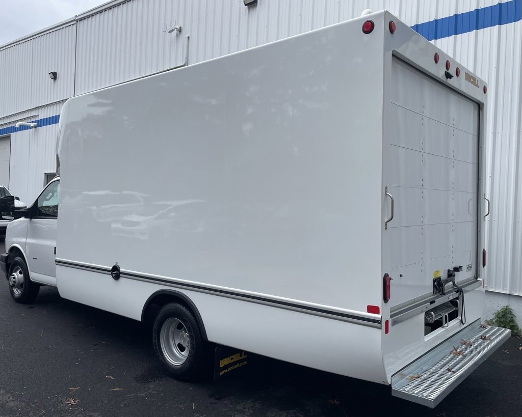 New 2025 Chevrolet Express Cutaway 3500 1WT Cutaway Van