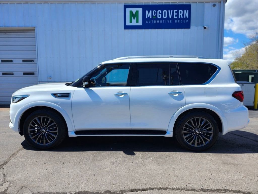 Used 2024 INFINITI QX80 Sensory