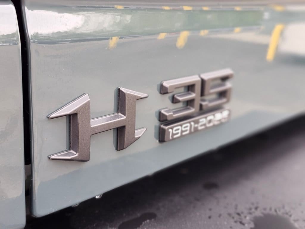 2026 Chevrolet Silverado 1500 ZR2 - Photo 12