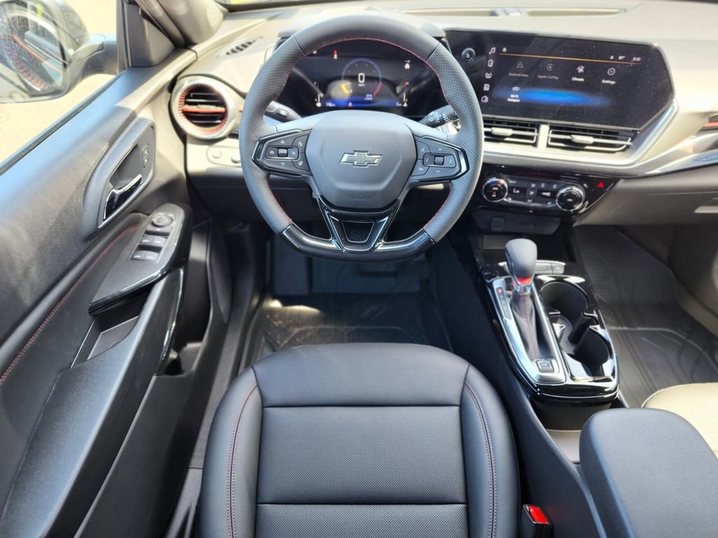 2026 Chevrolet Trax RS - Photo 11