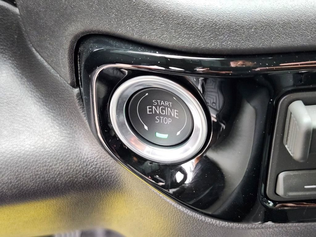 2026 Chevrolet Silverado 1500 ZR2 - Photo 32
