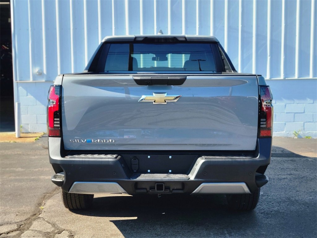 2026 Chevrolet Silverado EV LT photo 3