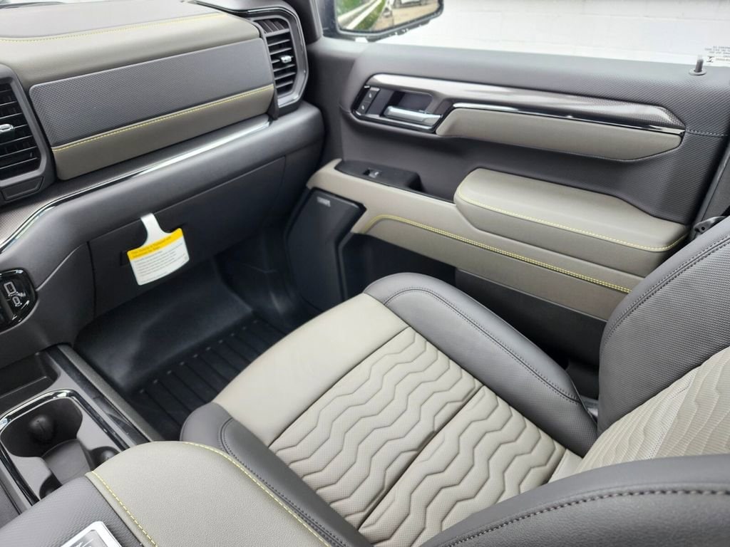 2026 Chevrolet Silverado 1500 ZR2 - Photo 20