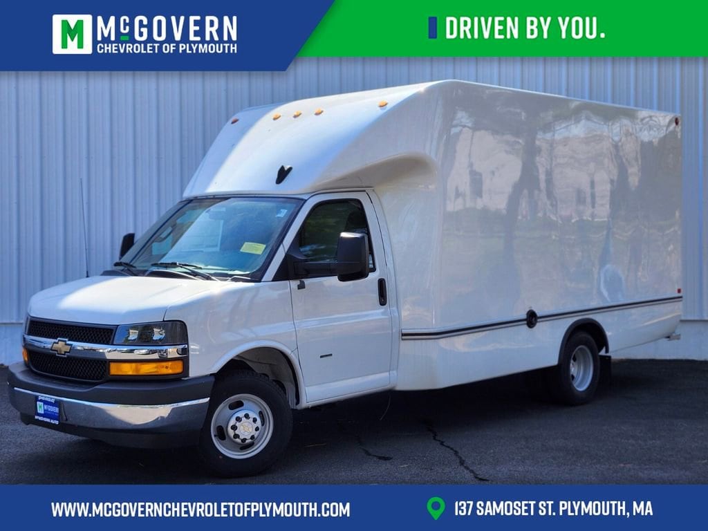 2026 Chevrolet Express 3500 159" WB's photo