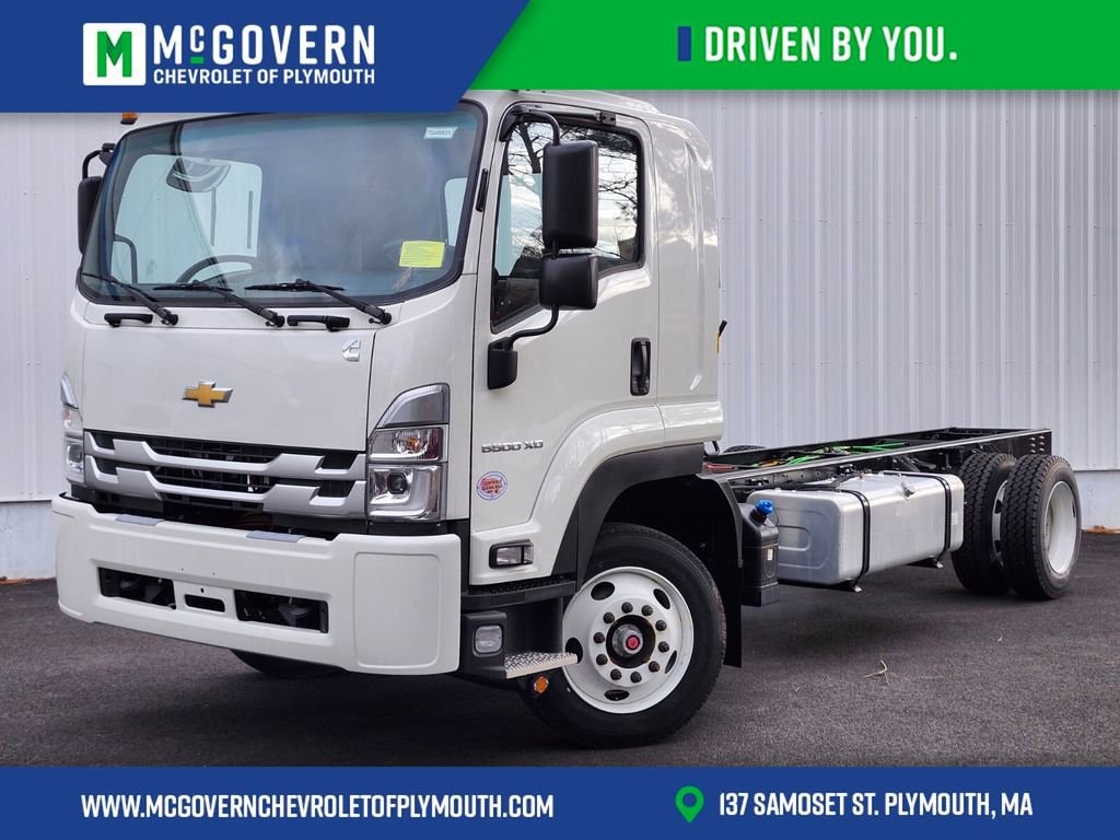 2026 Chevrolet Low Cab Forward's photo