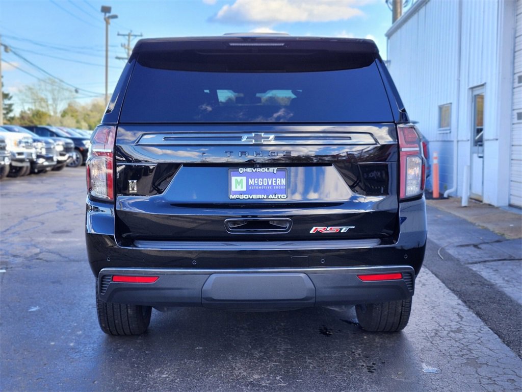 2022 Chevrolet Tahoe RST photo 3