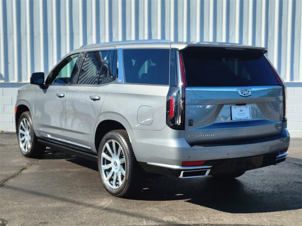 2024 Cadillac Escalade Premium Luxury Platinum photo 3