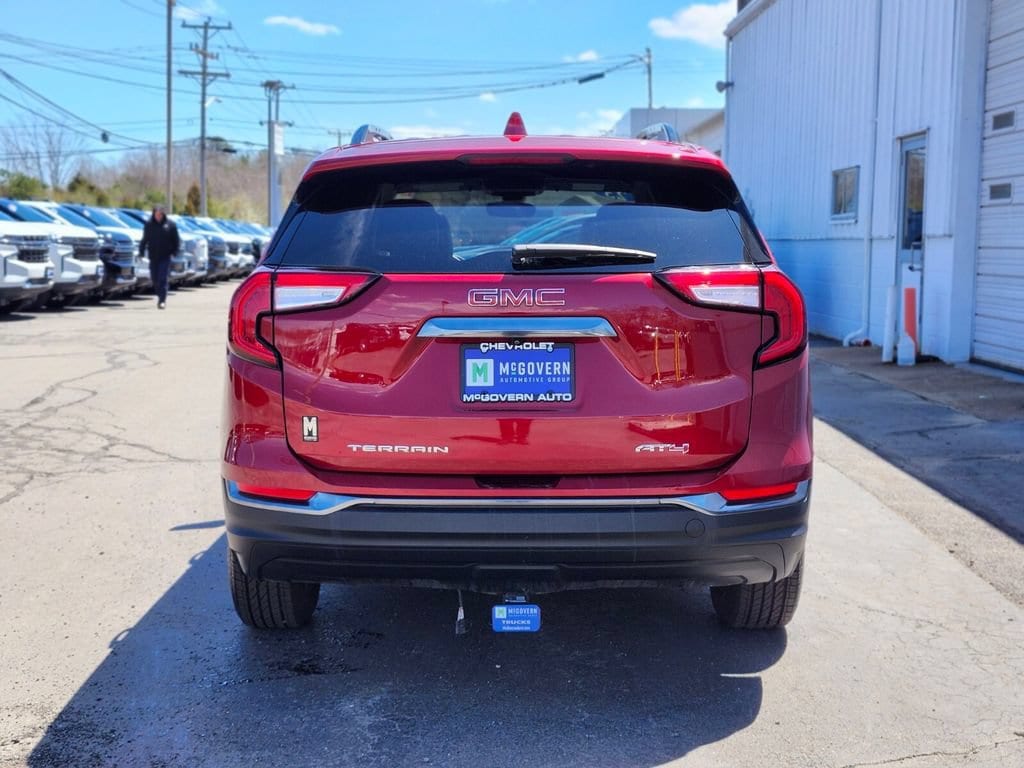 2023 GMC Terrain AT4 - Photo 4