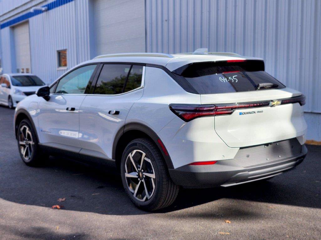 New 2026 Chevrolet Equinox EV LT SUV