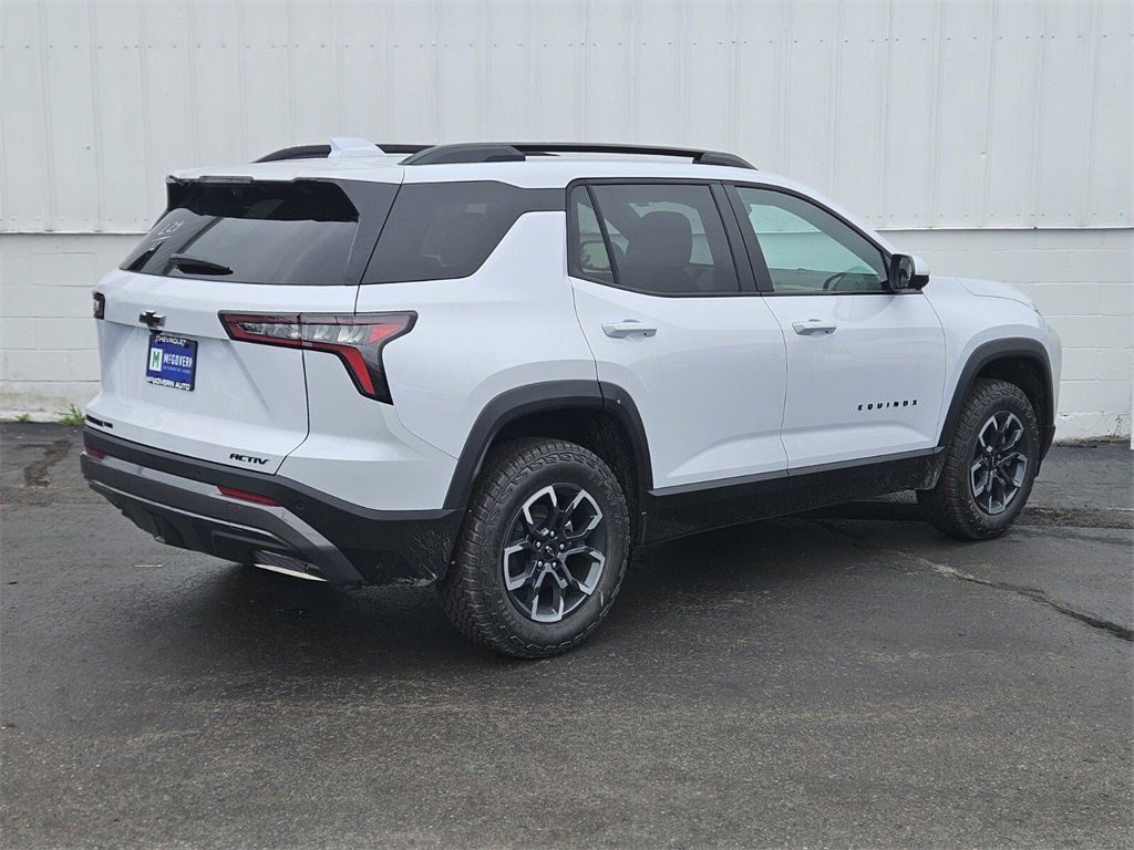 2026 Chevrolet Equinox ACTIV photo 3