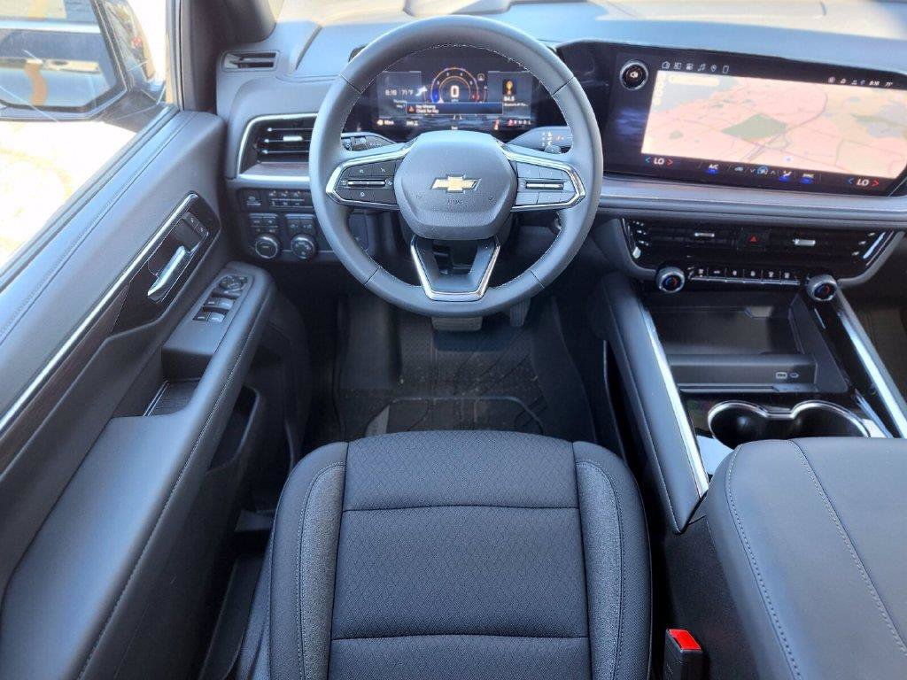 2026 Chevrolet Suburban LS - Photo 11