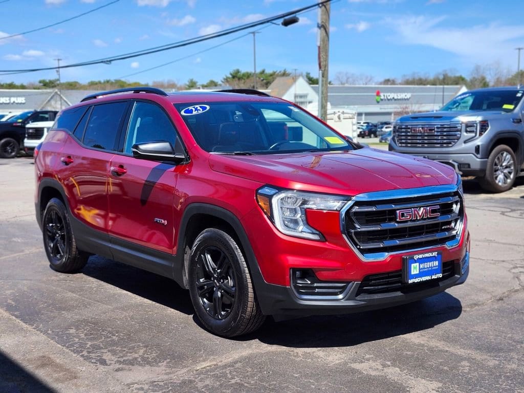 2023 GMC Terrain AT4 - Photo 7