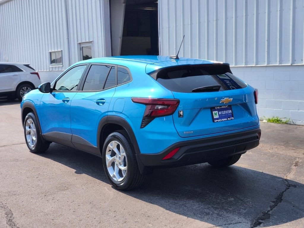 Used 2026 Chevrolet Trax LS SUV
