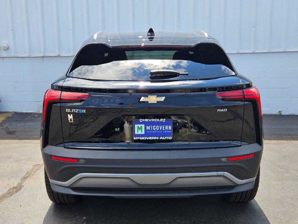 New 2025 Chevrolet Blazer EV LT SUV
