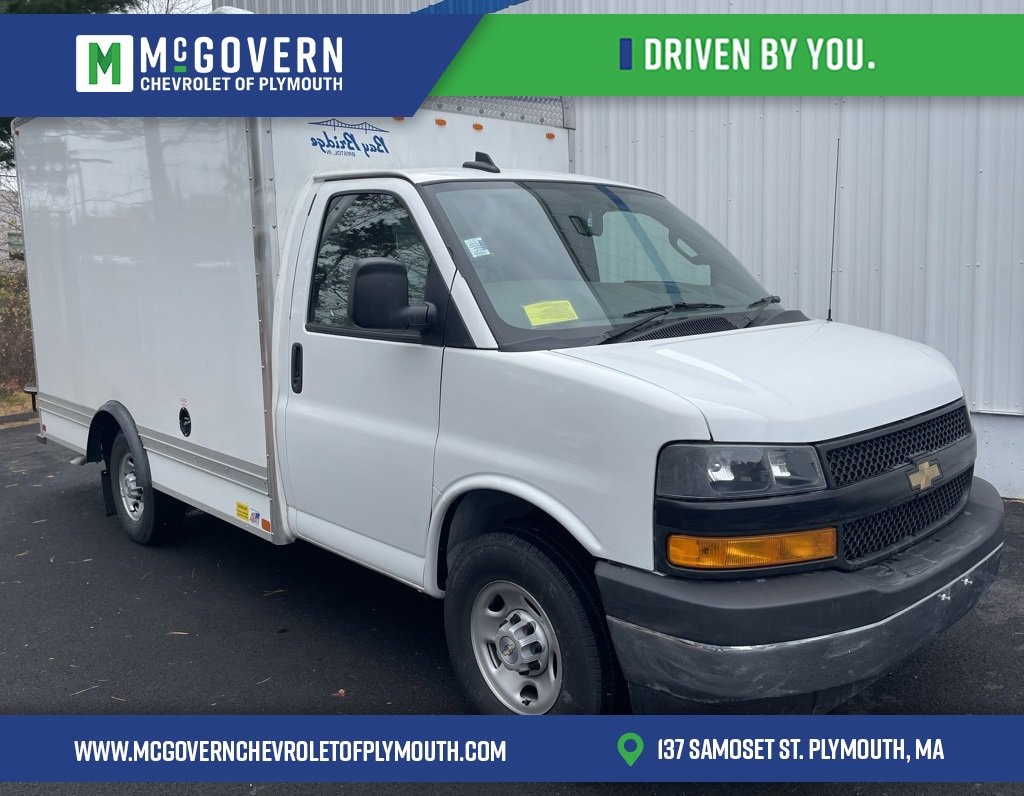 New 2025 Chevrolet Express Cutaway 3500 1WT Cutaway Van