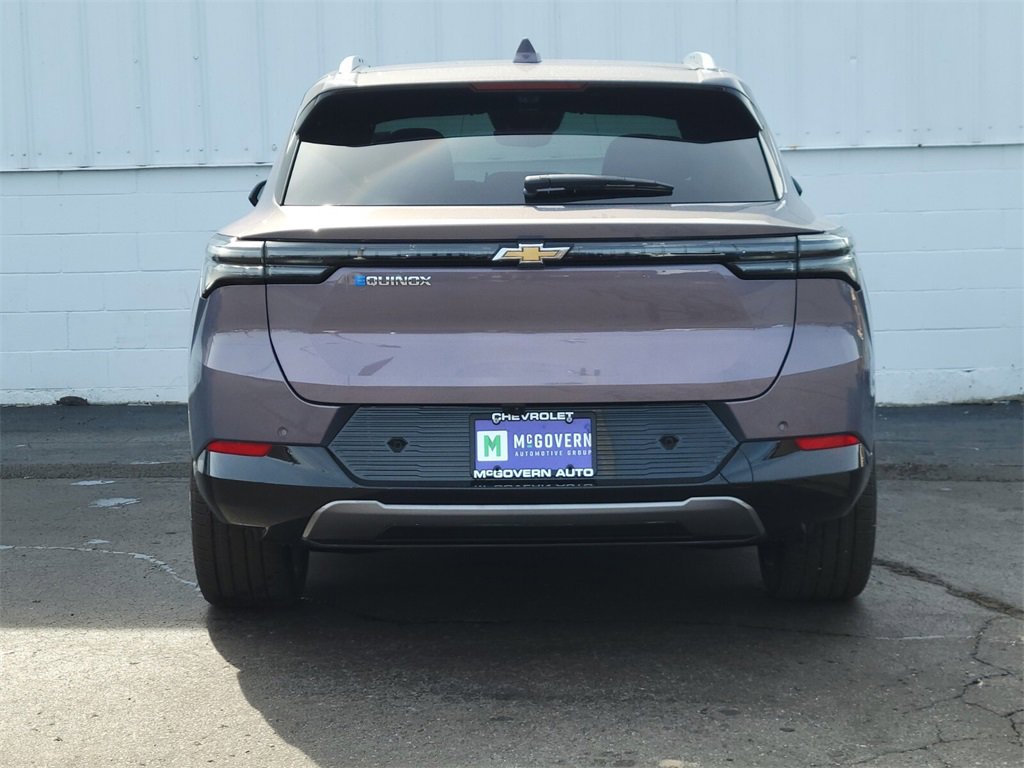 2026 Chevrolet Equinox EV 1LT photo 4