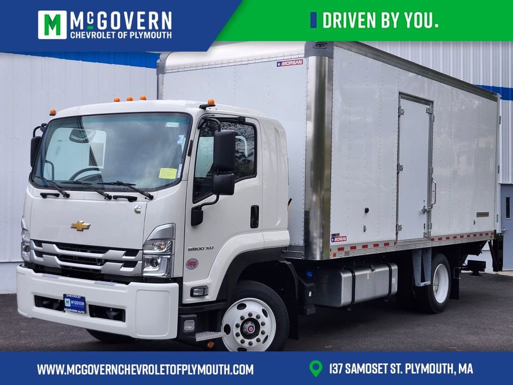 2026 Chevrolet Low Cab Forward's photo