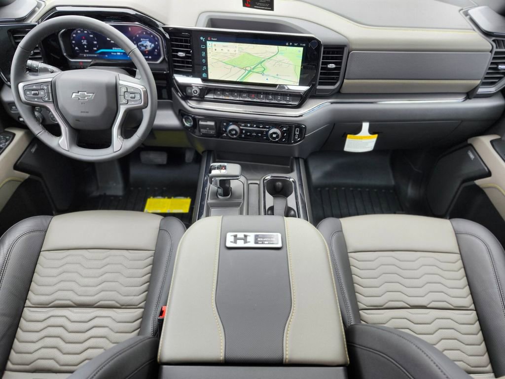 2026 Chevrolet Silverado 1500 ZR2 - Photo 17