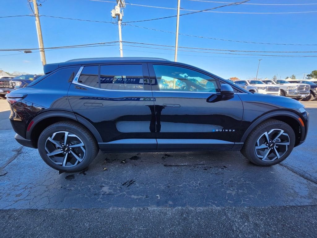 2026 Chevrolet Equinox EV 2LT - Photo 6