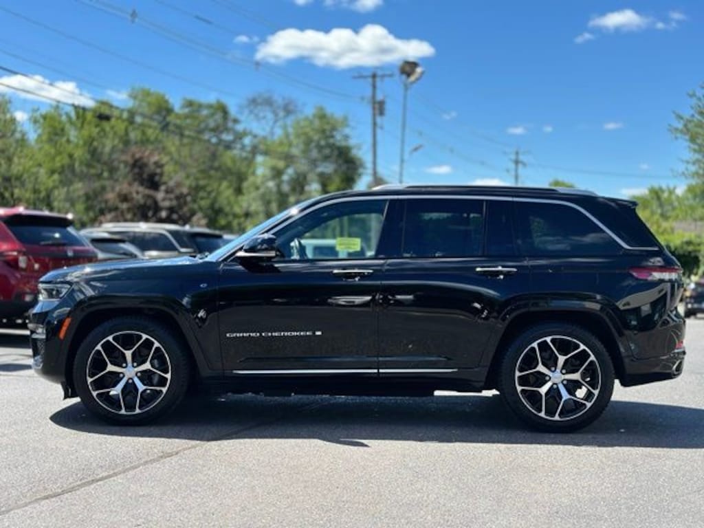 Used 2022 Jeep Grand Cherokee Summit Reserve 4xe SUV