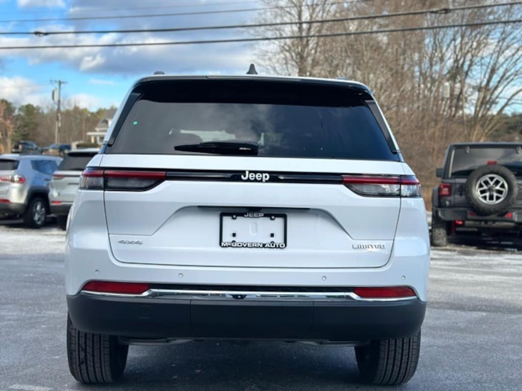 New 2025 Jeep Grand Cherokee Limited Sport Utility