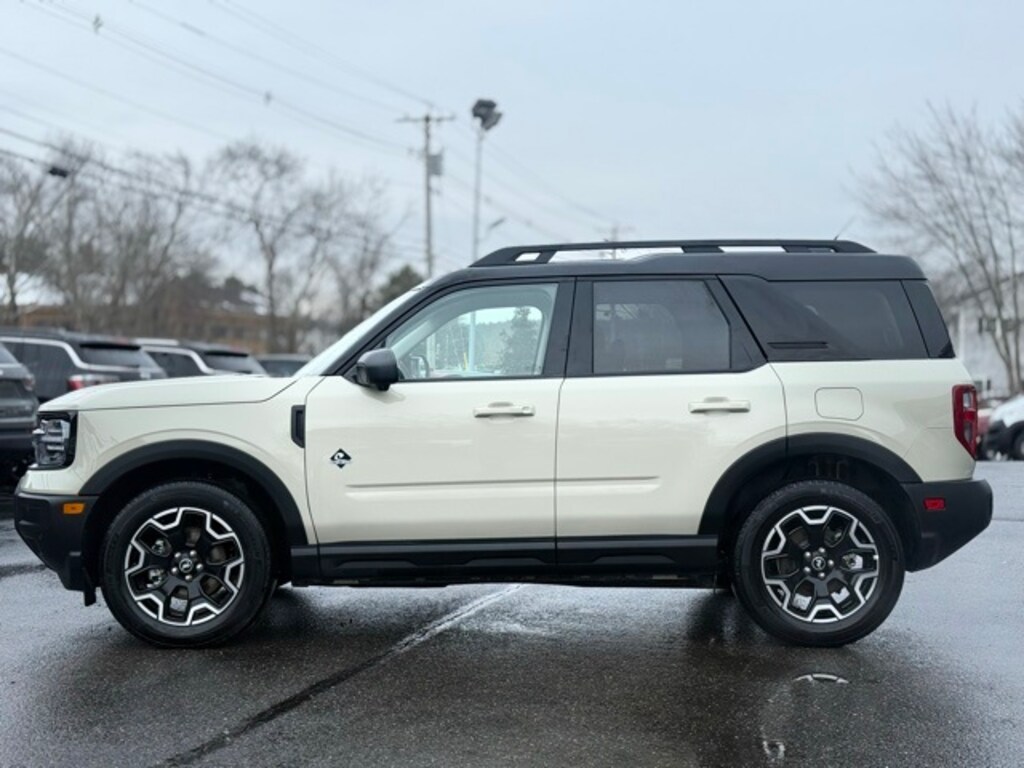 Used 2025 Ford Bronco Sport Outer Banks SUV