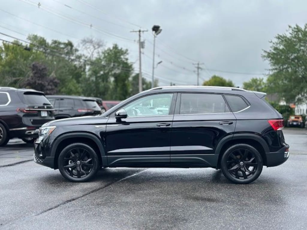 Used 2023 Volkswagen Taos 1.5T SE SUV