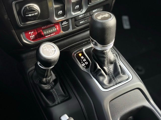 2026 Jeep Wrangler 2-Door Willys - Photo 13