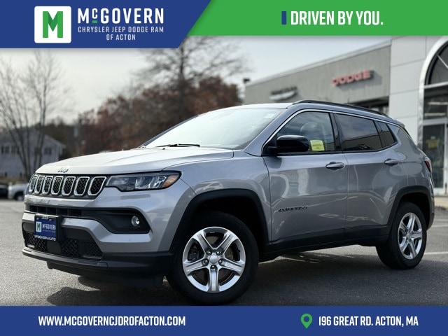 2023 Jeep Compass Latitude's photo