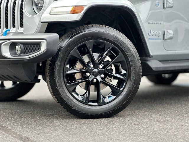 2023 Jeep Wrangler Sahara 4xe photo 2