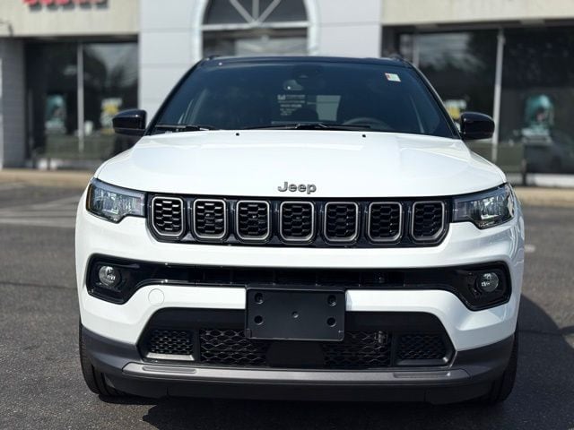 2025 Jeep Compass Limited - Photo 9