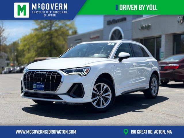 2022 Audi Q3 45 TFSI S Line Premium Plus quattro's photo