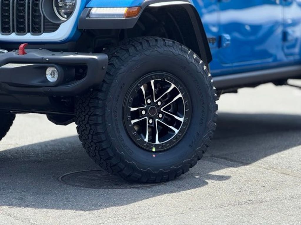 New 2026 Jeep Wrangler Rubicon X Sport Utility