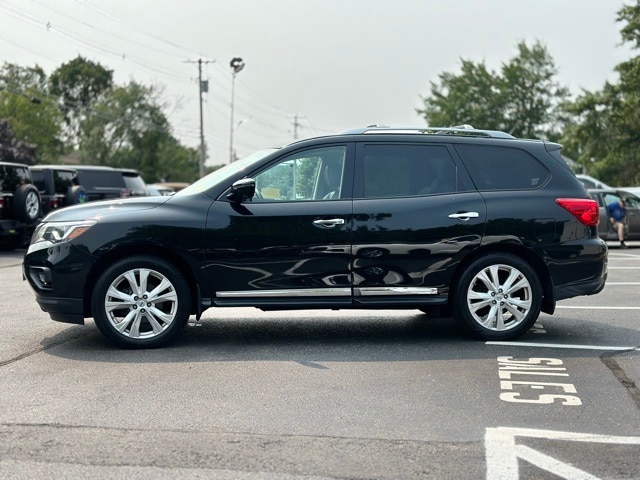 Used 2018 Nissan Pathfinder SL with VIN 5N1DR2MMXJC665600 for sale in Acton, MA