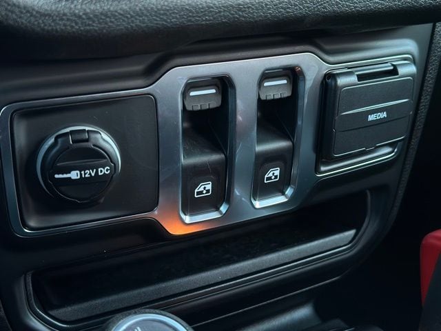2026 Jeep Wrangler 2-Door Sport - Photo 14
