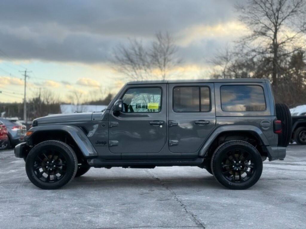 Used 2023 Jeep Wrangler Altitude SUV