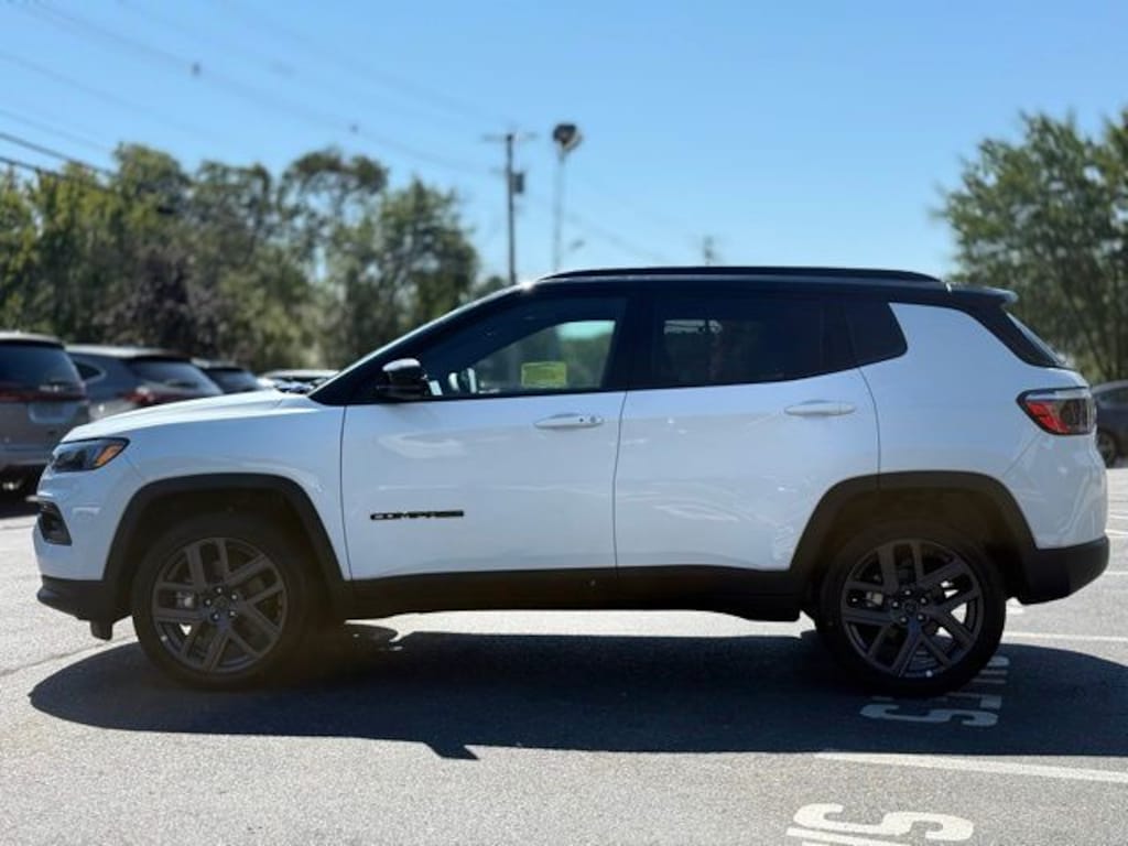 New 2025 Jeep Compass Limited Sport Utility