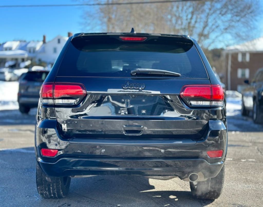 Used 2020 Jeep Grand Cherokee Altitude SUV