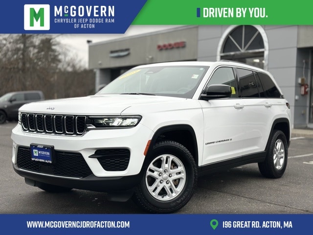 2023 Jeep Grand Cherokee Laredo's photo