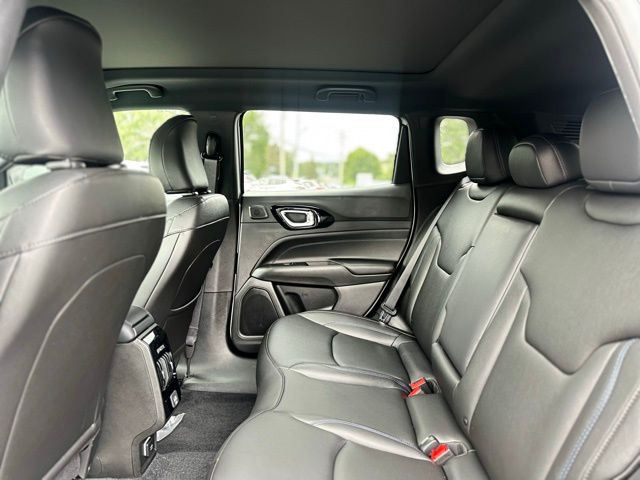 2025 Jeep Compass Limited - Photo 19