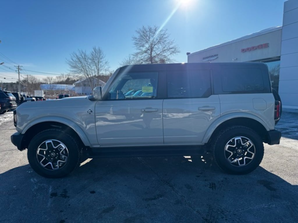 Used 2025 Ford Bronco Outer Banks SUV