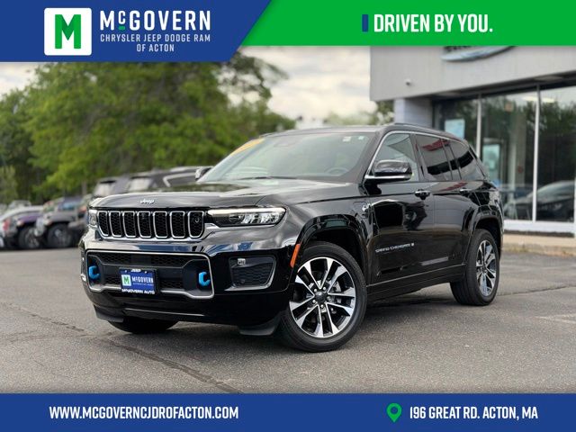 2023 Jeep Grand Cherokee Overland 4xe 4x4's photo