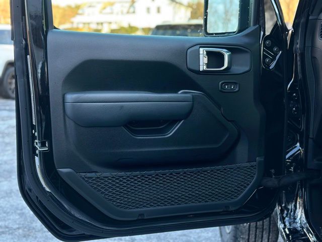 2026 Jeep Wrangler 2-Door Sport - Photo 10