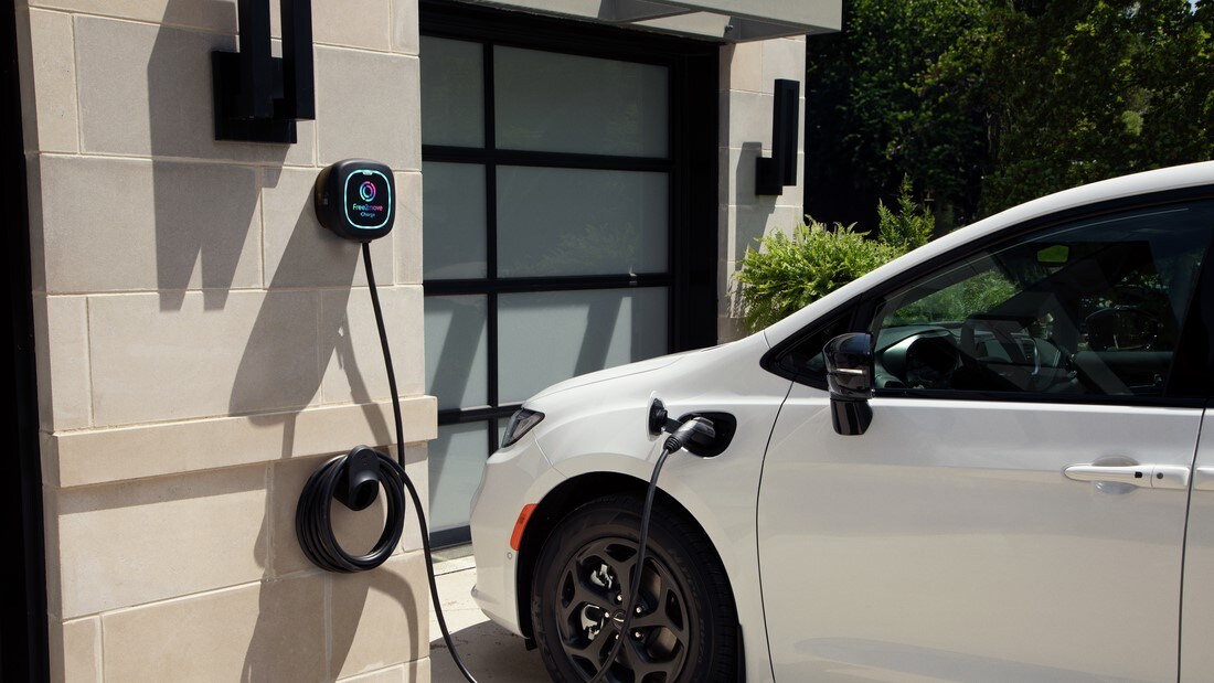 Chrysler Pacifica Hybrid charging at home