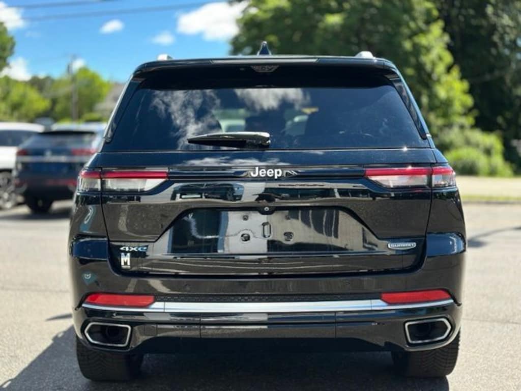 Used 2022 Jeep Grand Cherokee Summit Reserve 4xe SUV