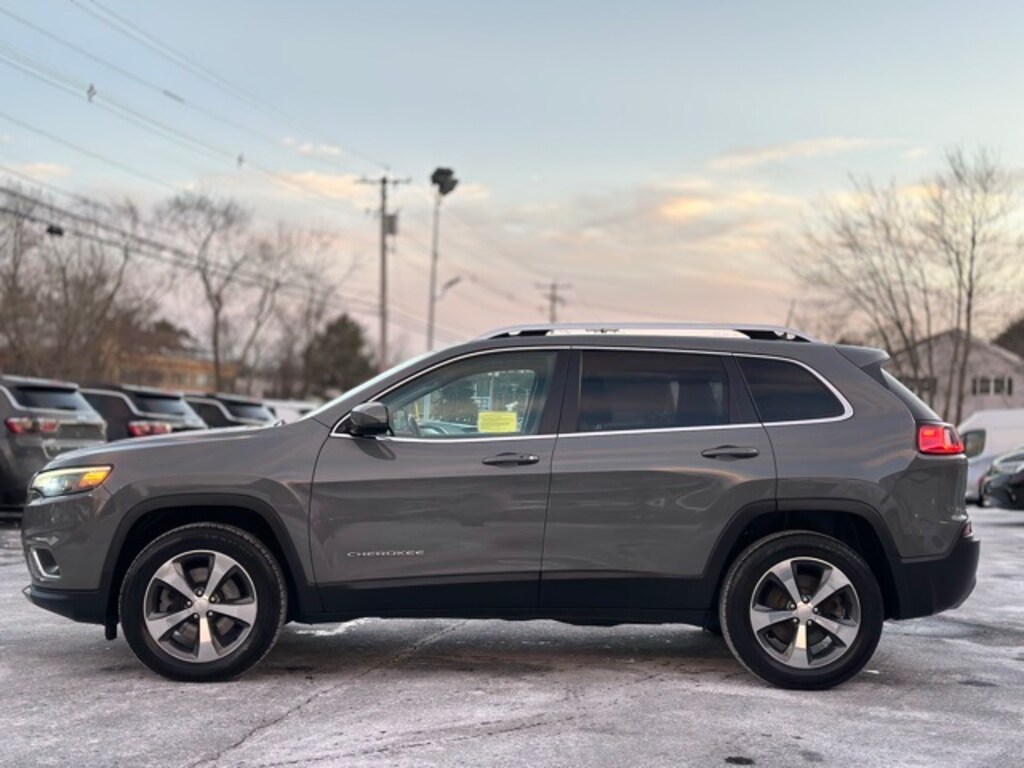 Used 2020 Jeep Cherokee Limited SUV