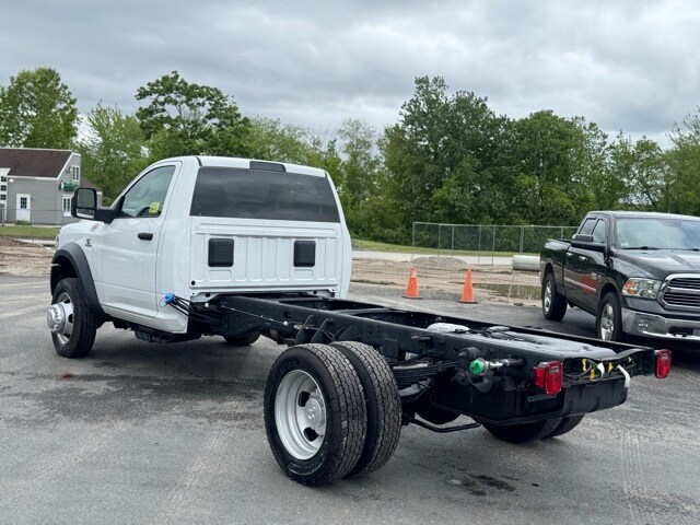 2024 Ram 5500 photo 2